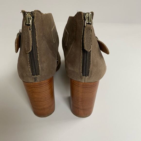 14th & Union Block Heel Peep Toe Bootie Size 9 Boho Academia Classic - Picture 6 of 9